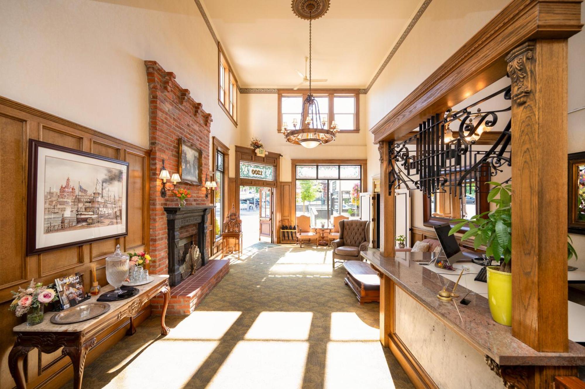 Fairhaven Village Inn Bellingham Bagian luar foto