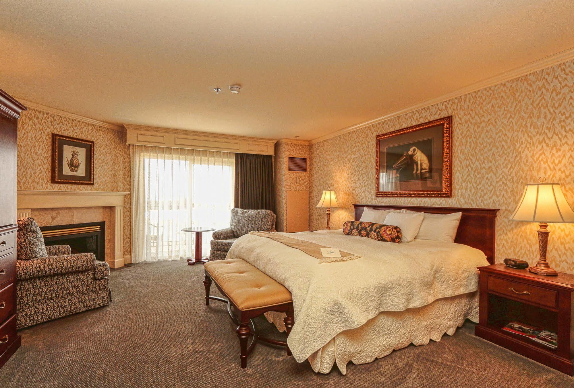 Fairhaven Village Inn Bellingham Bagian luar foto